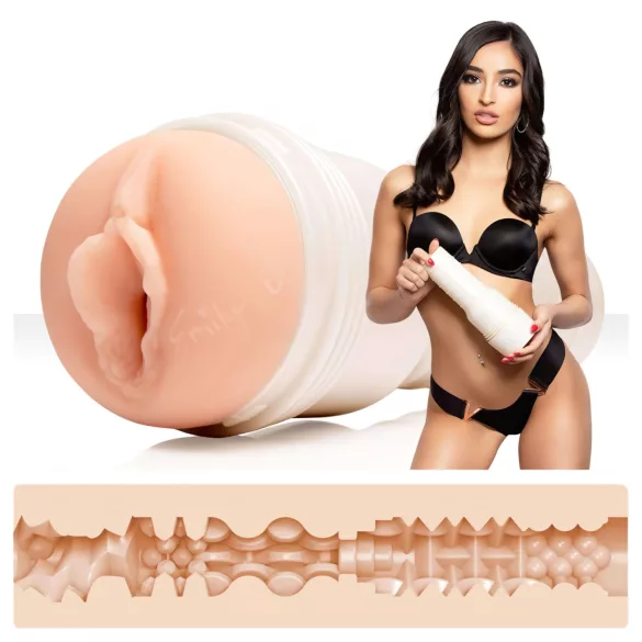Fleshlight Emily Willis Squirt - aidonnäköinen tekovagina (nude)