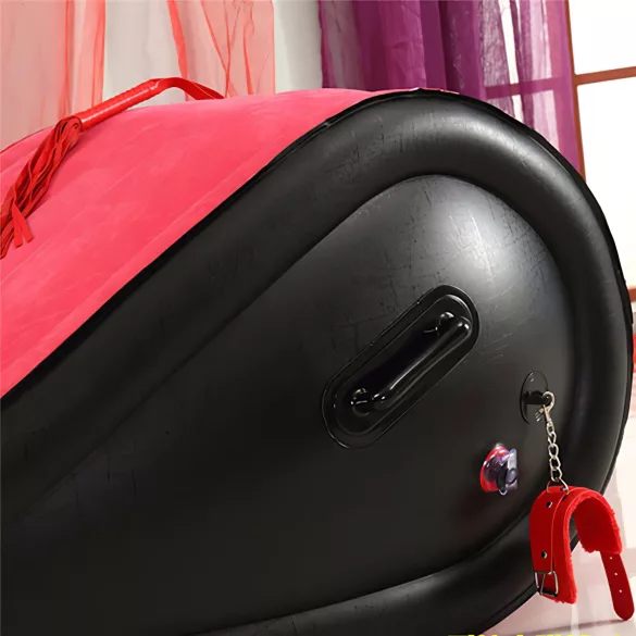 Desirel Magic Pillow - Ilmalla täytettävä BDSM‑seksihuonekalu - käsiraudoilla (punainen)