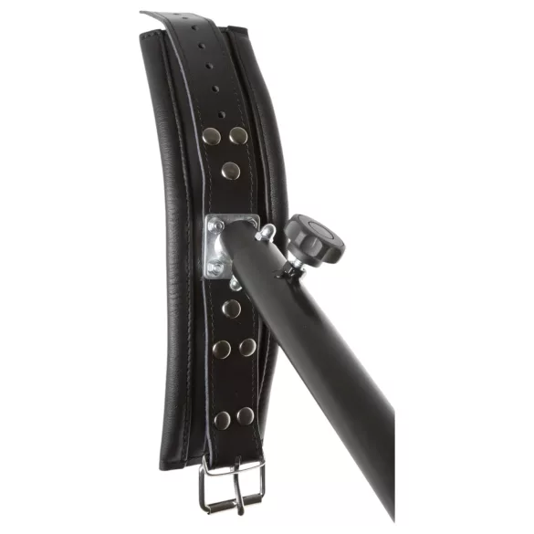 ZADO - jalkojen levitystanko - musta