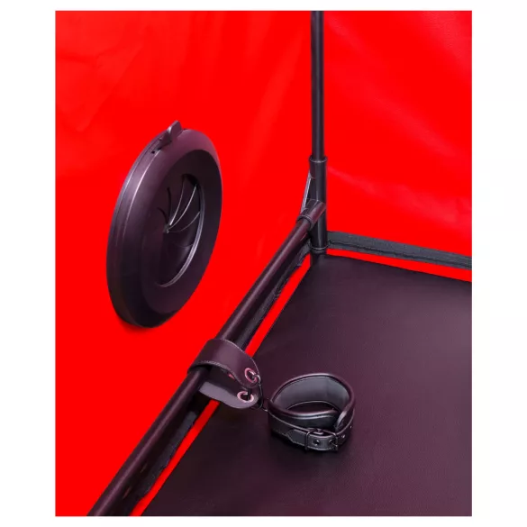 Secretdome - BDSM-seksikoppi aukkoineen (musta)